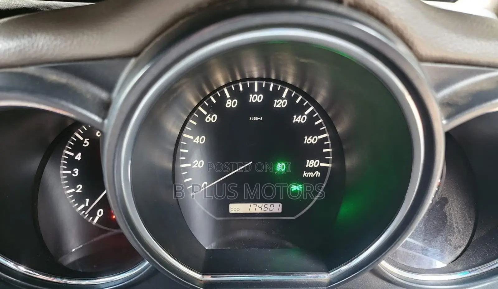 Toyota Harrier 2005 White
