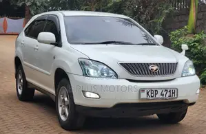 Toyota Harrier 2005 White