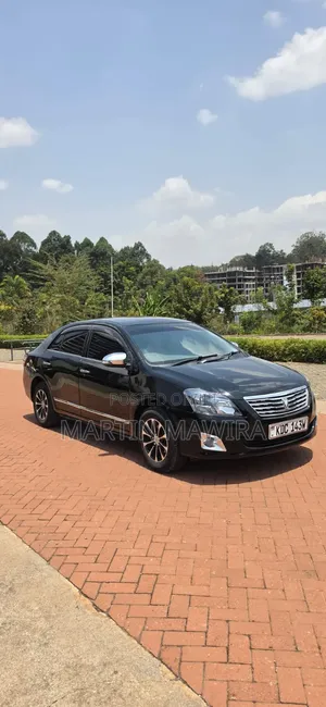 Toyota Premio 2015 Black