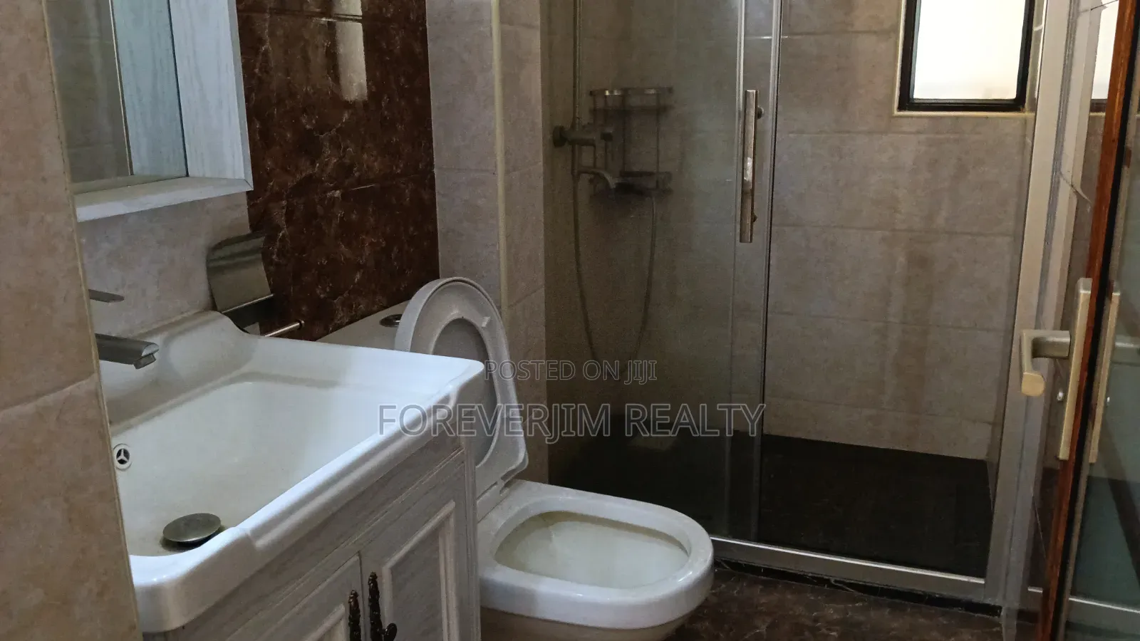 3bdrm Apartment in Kilimani, Hurlingham for rent