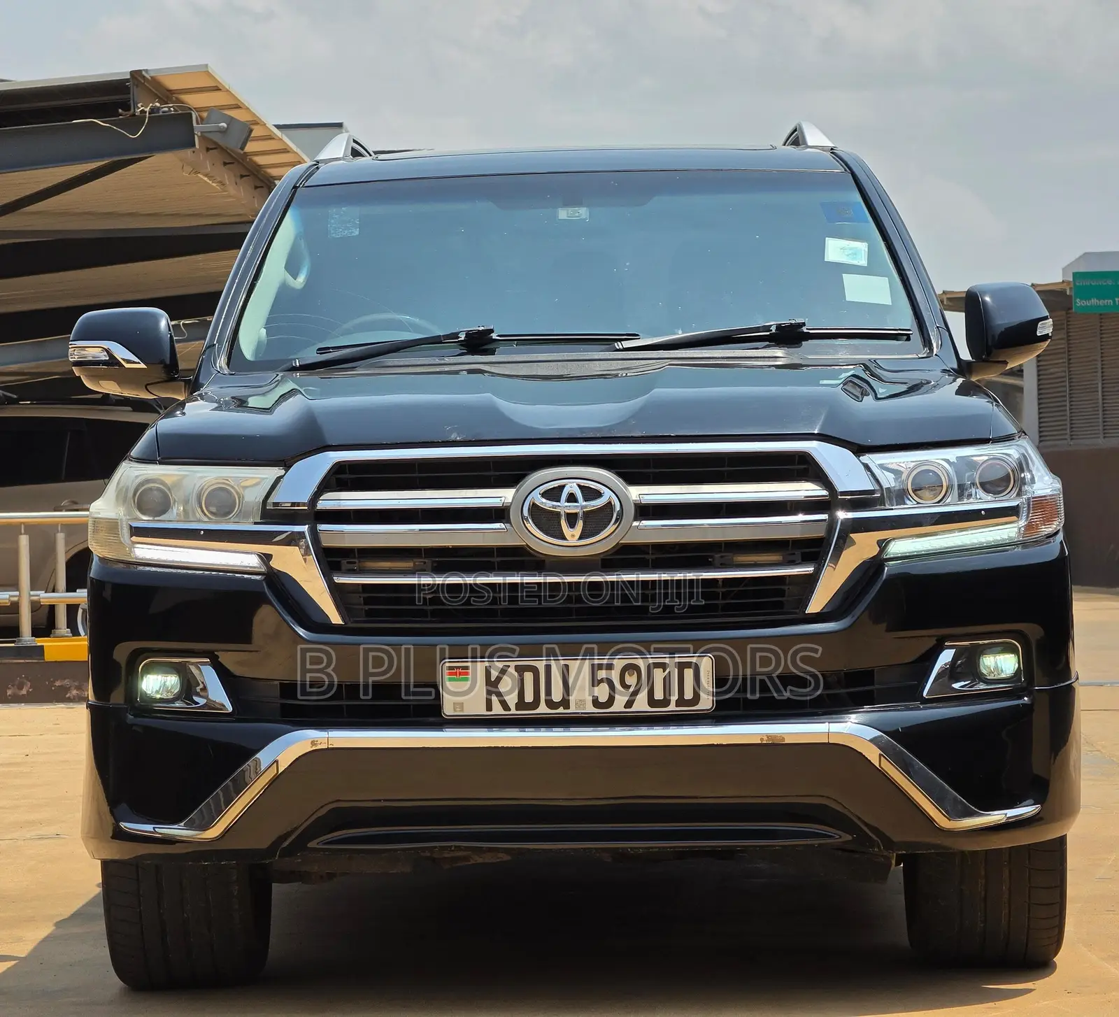 Toyota Land Cruiser 2011 Black