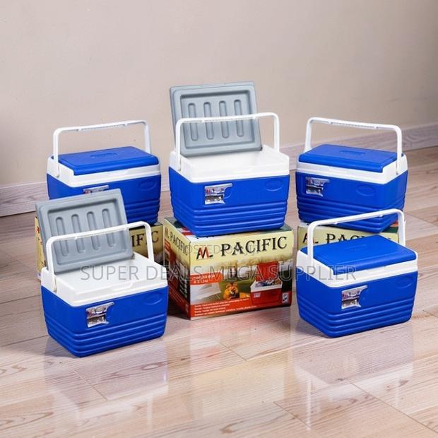 Commercial Use 4.5L Litres Portable Cooler Box Ice Box Chillers