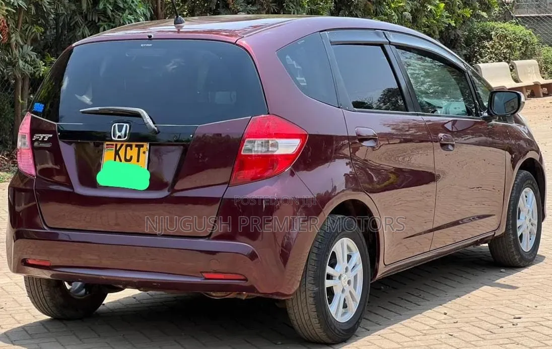 Honda Fit 2011 Brown