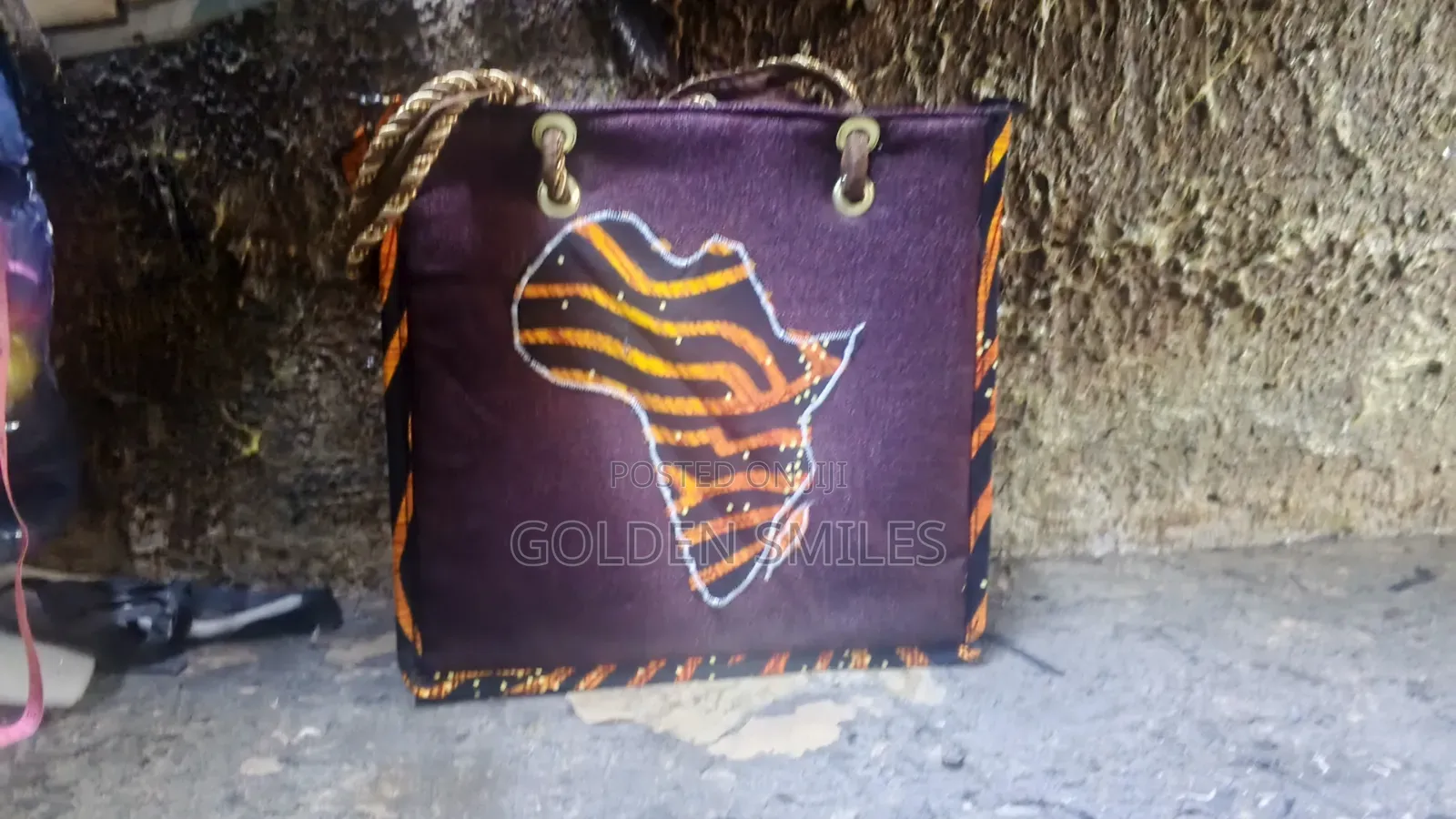 Ankara Handbags/Africa Wear