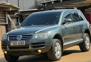 Volkswagen Touareg 2006 Green