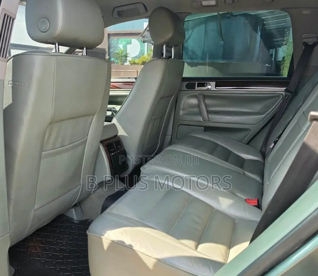 Volkswagen Touareg 2006 Green
