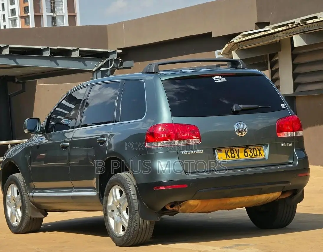 Volkswagen Touareg 2006 Green