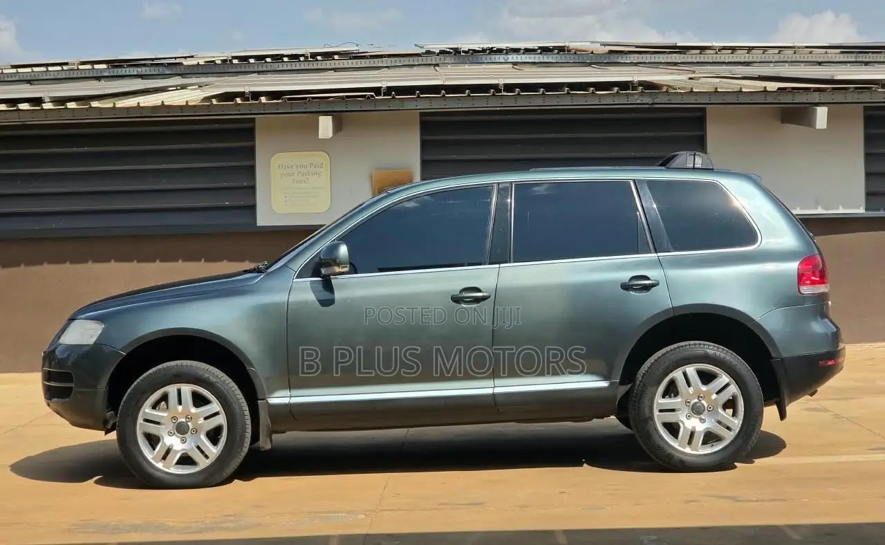 Volkswagen Touareg 2006 Green