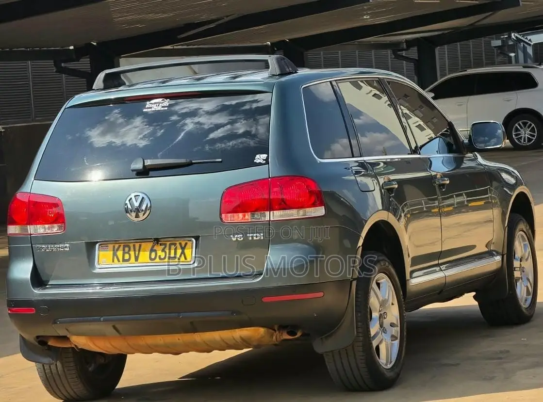 Volkswagen Touareg 2006 Green