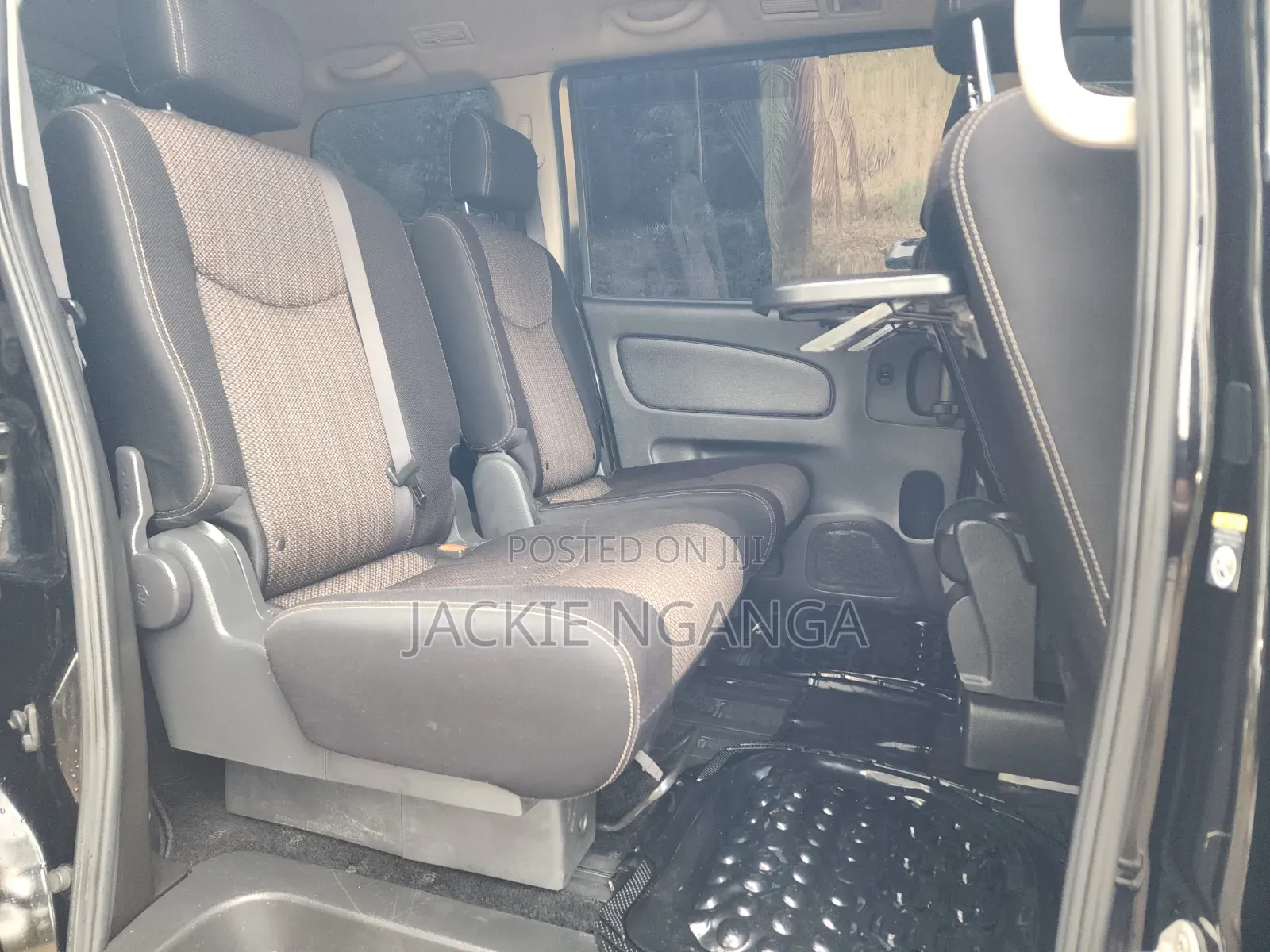 Nissan Serena 2016 Black