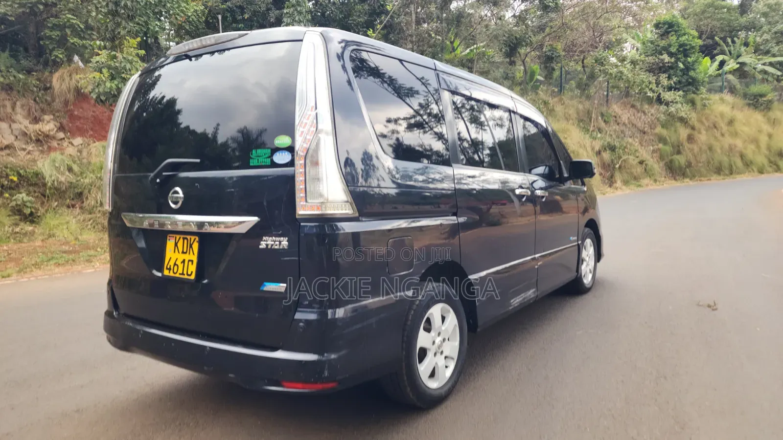 Nissan Serena 2016 Black