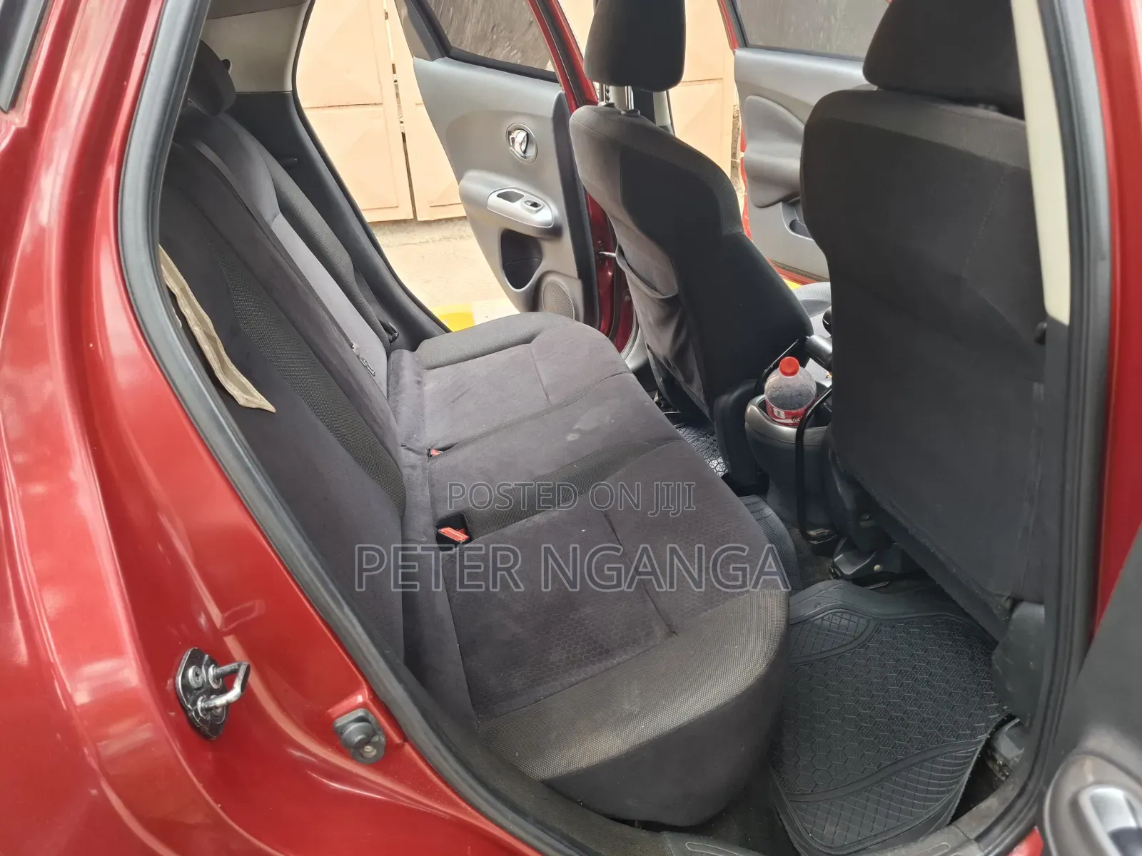 Nissan Juke 2011 Red