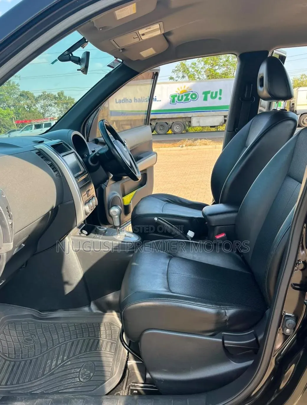 Nissan X-Trail 2010 Black