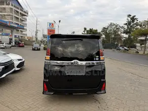 Toyota Voxy ZS Kirameki II 2WD 7-Seater 2019 Black