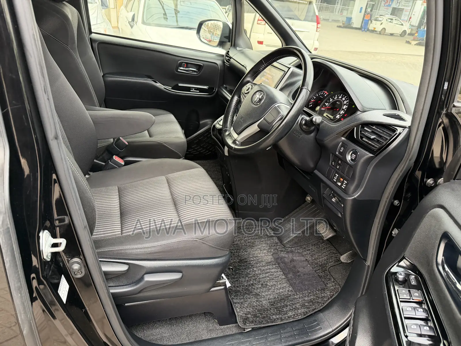 Toyota Voxy ZS Kirameki II 2WD 7-Seater 2019 Black