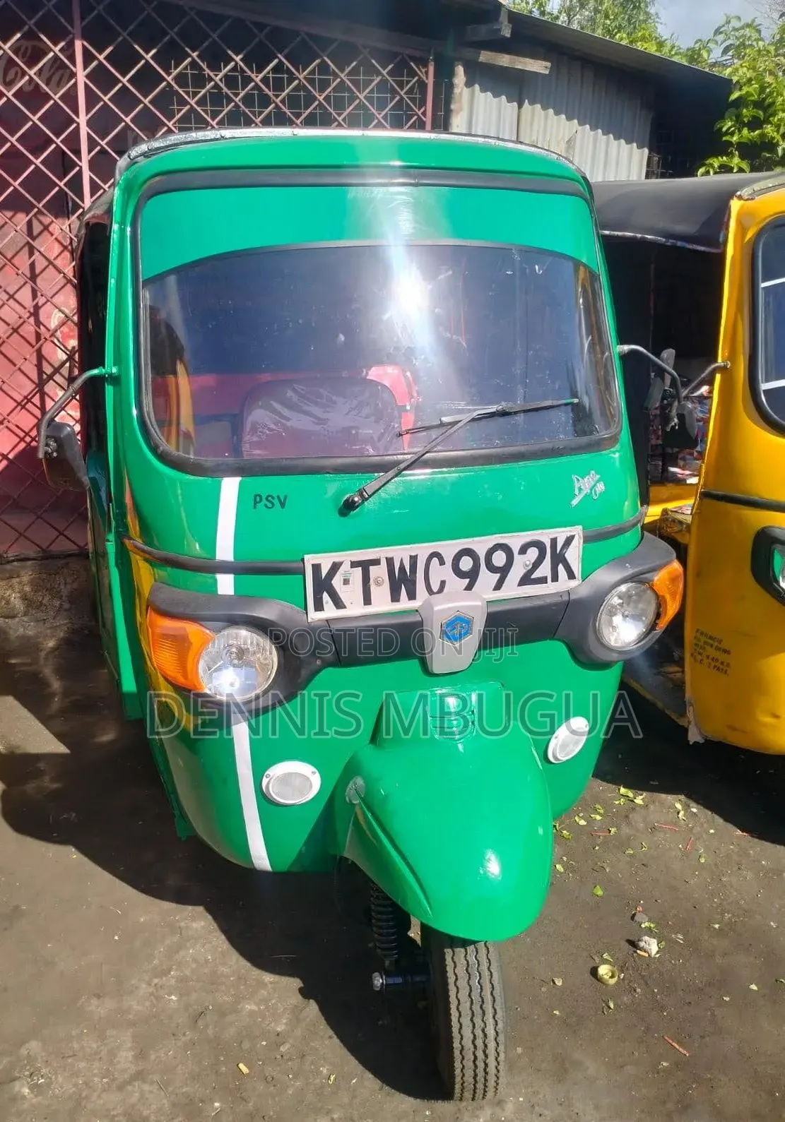 Piaggio 2021 Green