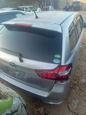 Toyota Corolla Fielder 2020 Silver