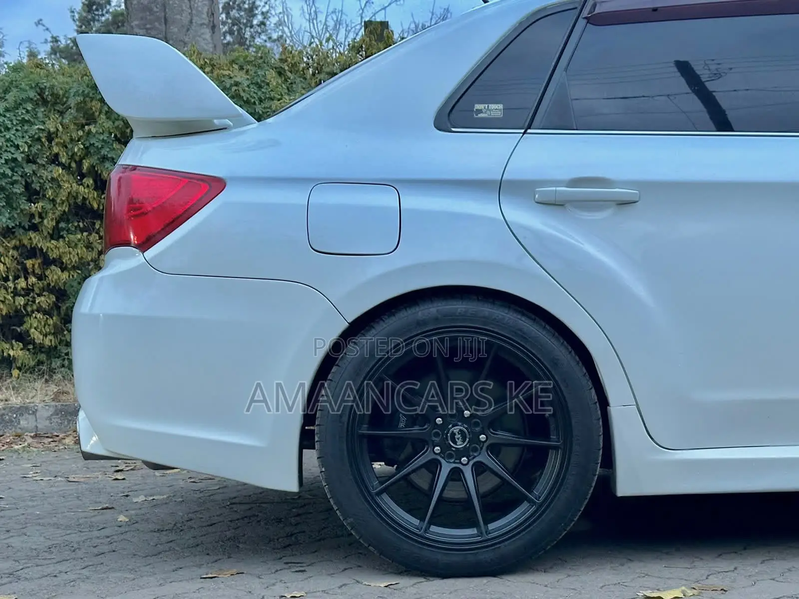 Subaru Impreza WRX STI 2010 White
