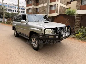 Nissan Patrol 2005 Silver
