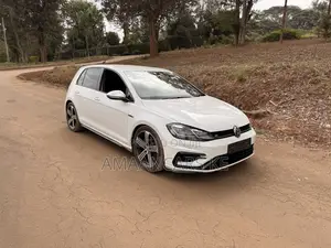Volkswagen Golf R 2017 White