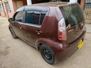 Toyota Passo 1.3 FWD 2007 Maroon