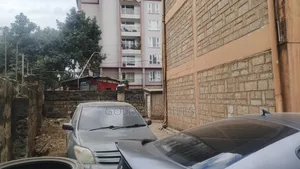 2bdrm Block of Flats in Parklands/Highridge for sale