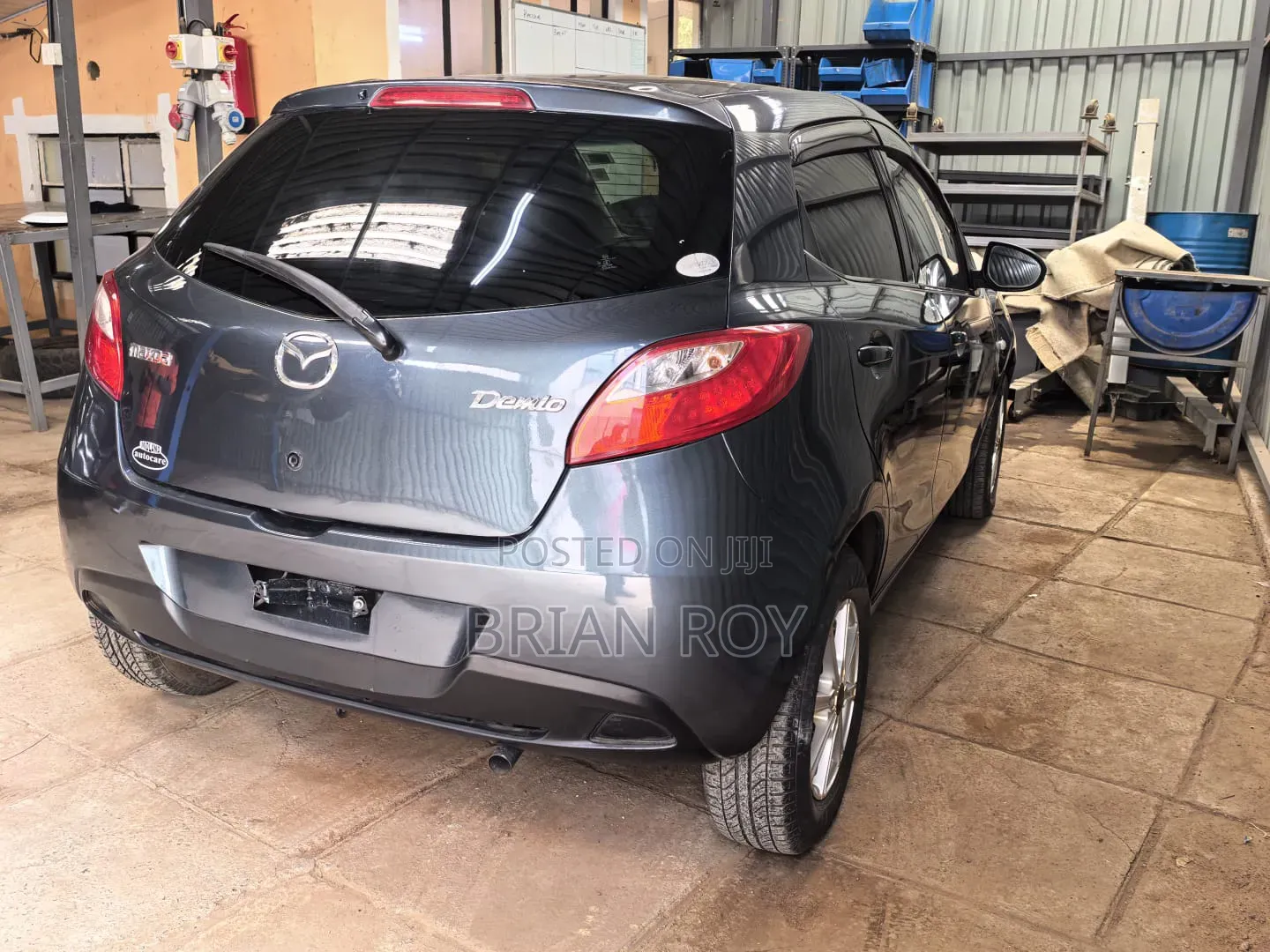 Mazda Demio 2010 Gray