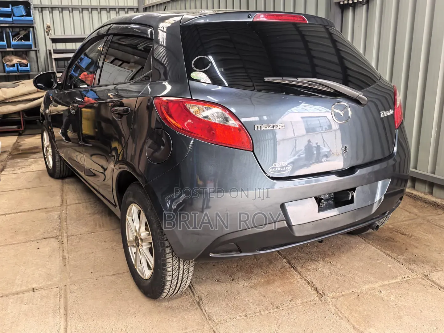 Mazda Demio 2010 Gray