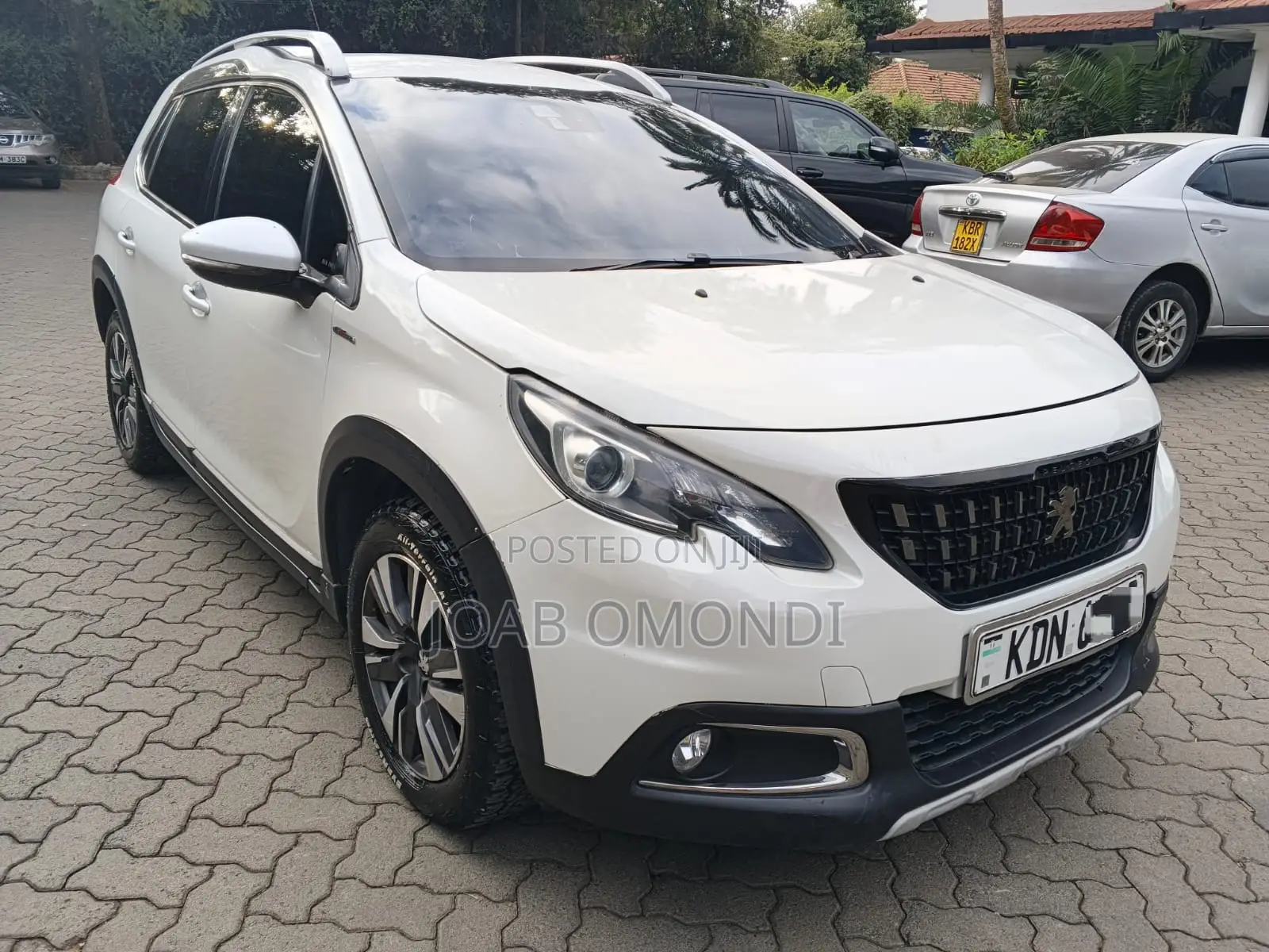 Peugeot 2008 2016 White
