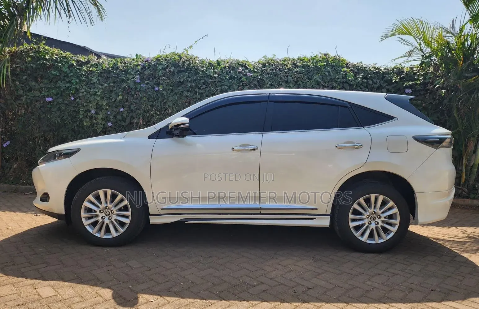 Toyota Harrier 2015 White