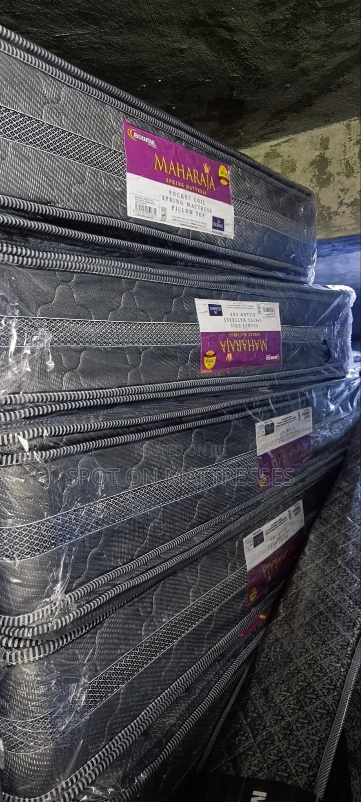 6x6x10 Double Pillowtop Bobmil Pocket Spring Mattresses. Free Delivery