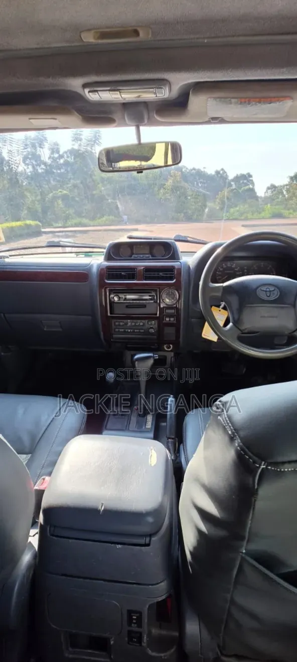 Toyota Land Cruiser Prado 2001 Silver