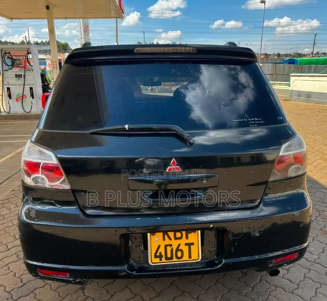 Mitsubishi Airtrek 2004 Black