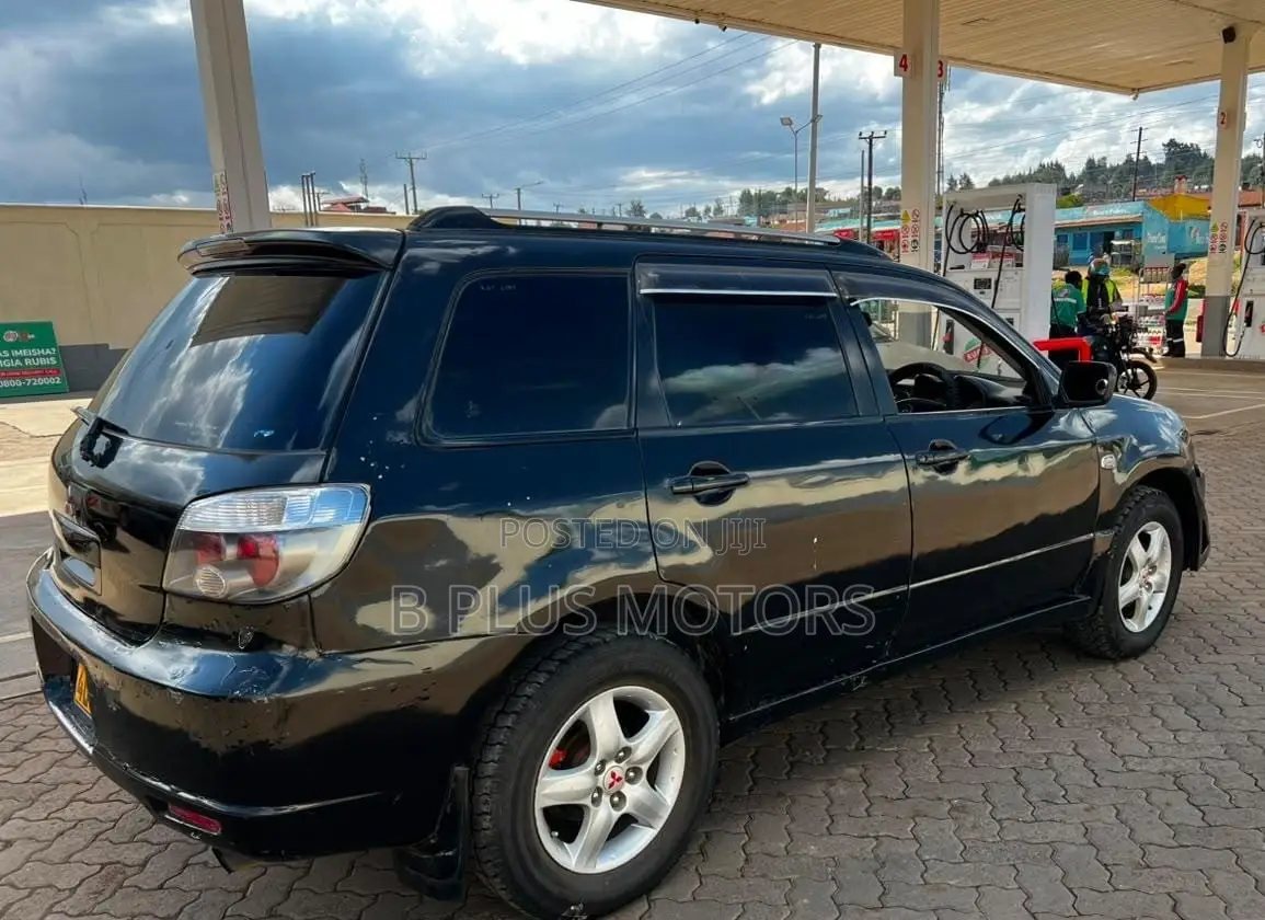 Mitsubishi Airtrek 2004 Black