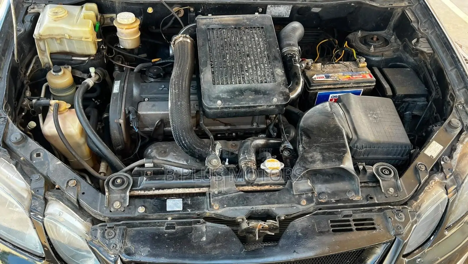 Mitsubishi Airtrek 2004 Black