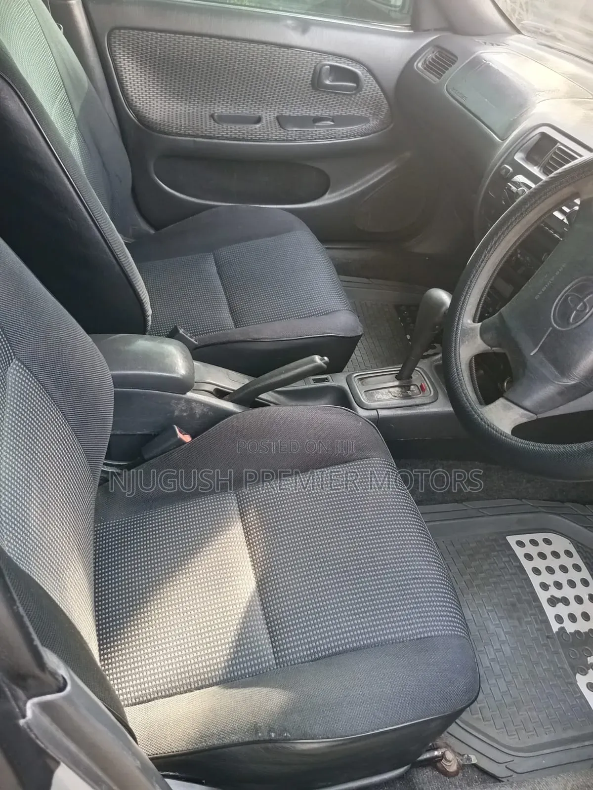 Toyota Corolla G-Touring 2000 Silver
