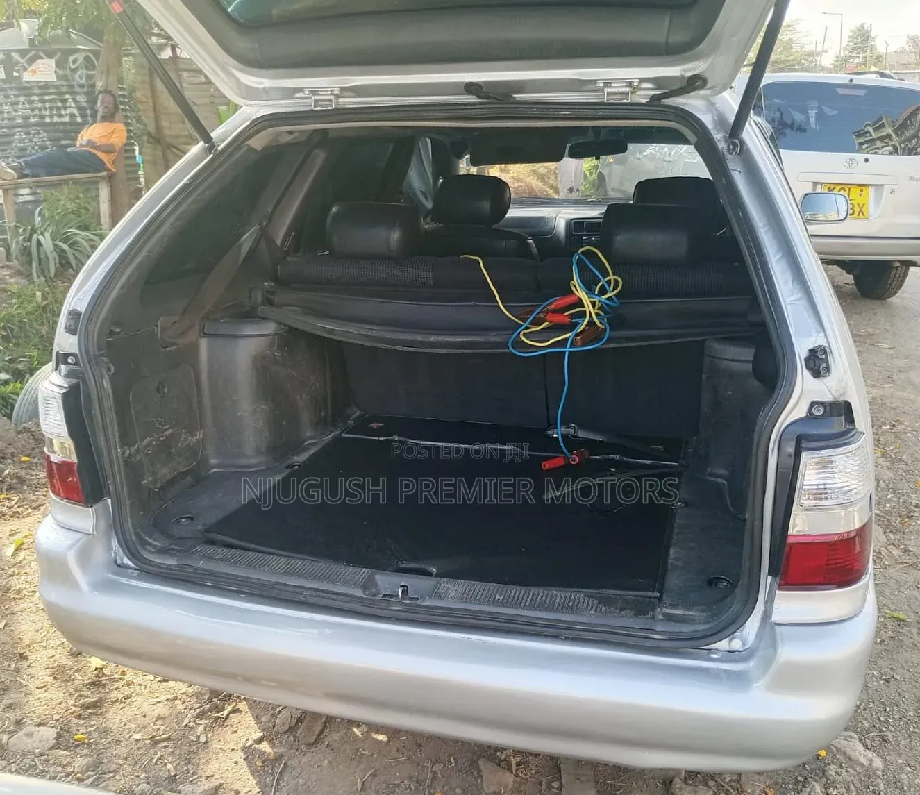 Toyota Corolla G-Touring 2000 Silver