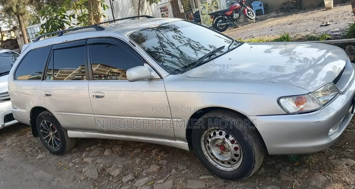 Toyota Corolla G-Touring 2000 Silver