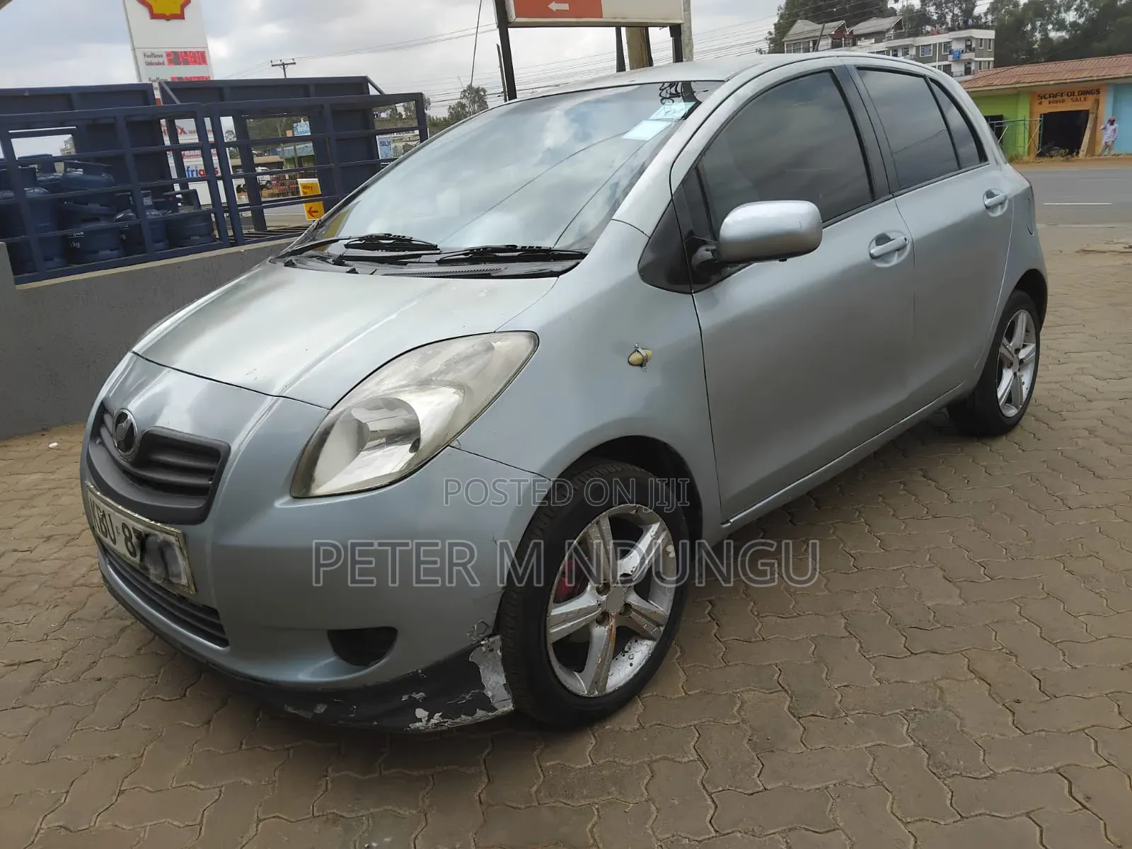 Toyota Vitz 2006 Gray