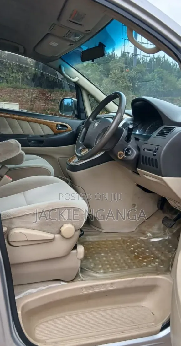 Toyota Alphard 2007 Silver