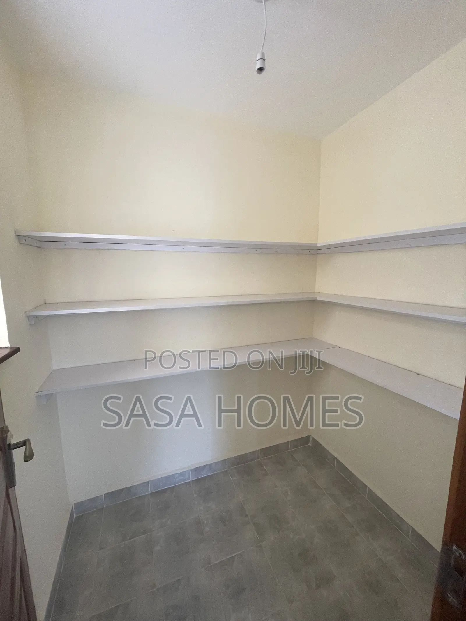 3bdrm Maisonette in Sasa Homes, Oluulua for sale