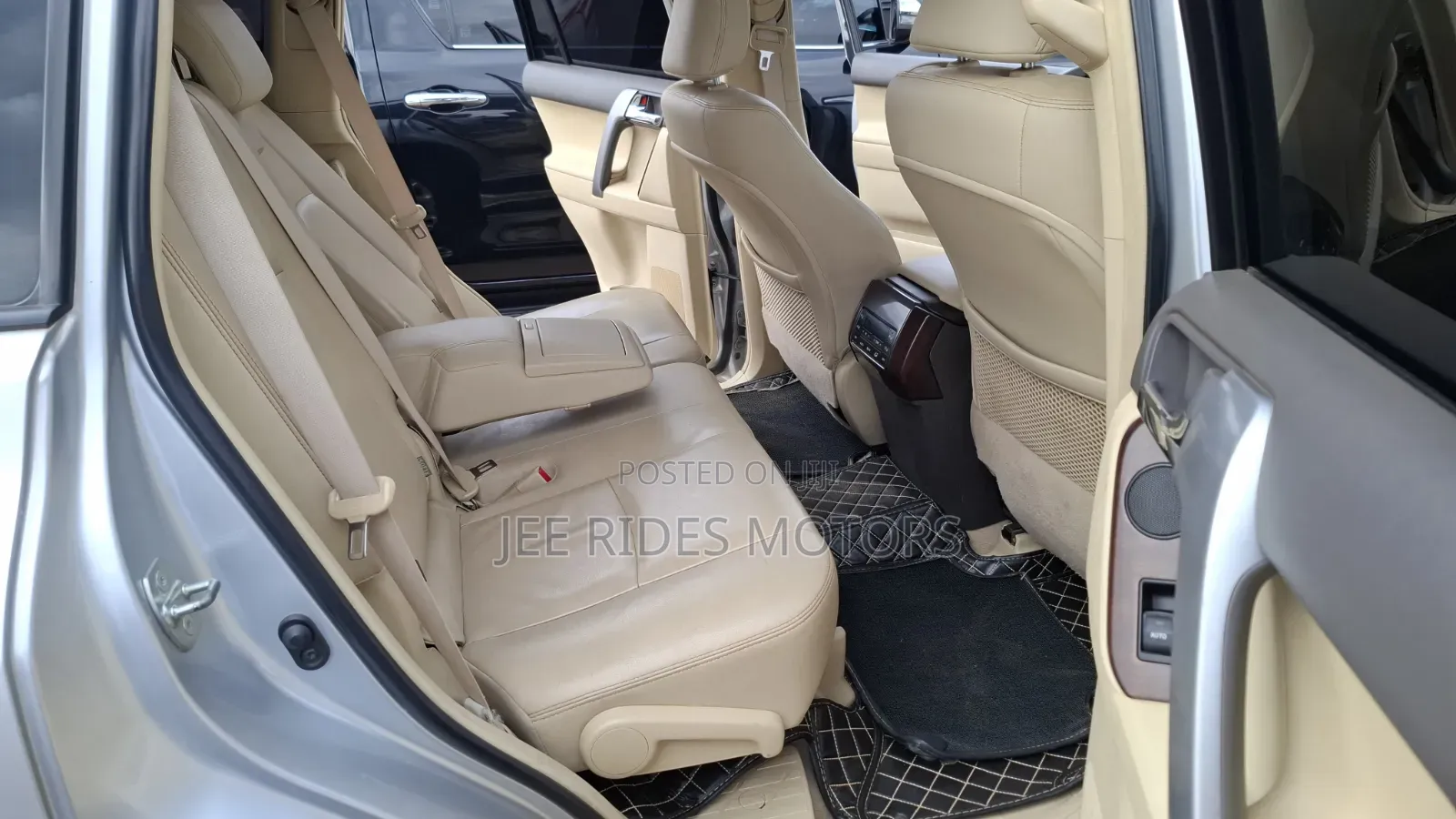 Toyota Land Cruiser Prado 3.0 D-4D (190 Hp) 7 seats 2016 Silver
