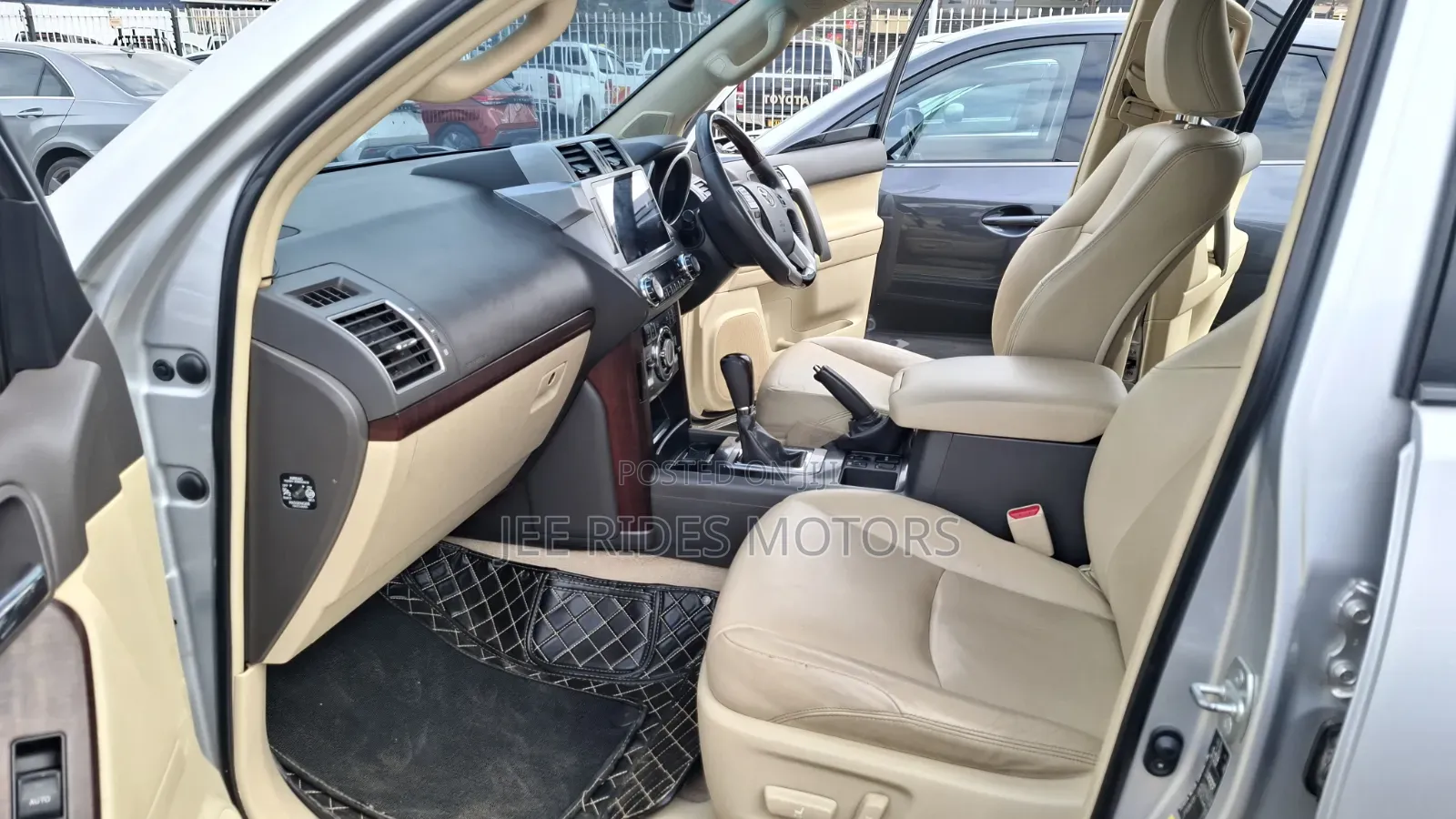 Toyota Land Cruiser Prado 3.0 D-4D (190 Hp) 7 seats 2016 Silver