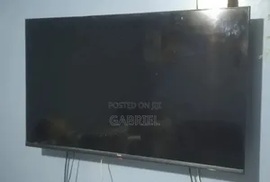Syinix 42 Inch Smart TV – For Repair / Parts | Sound Working