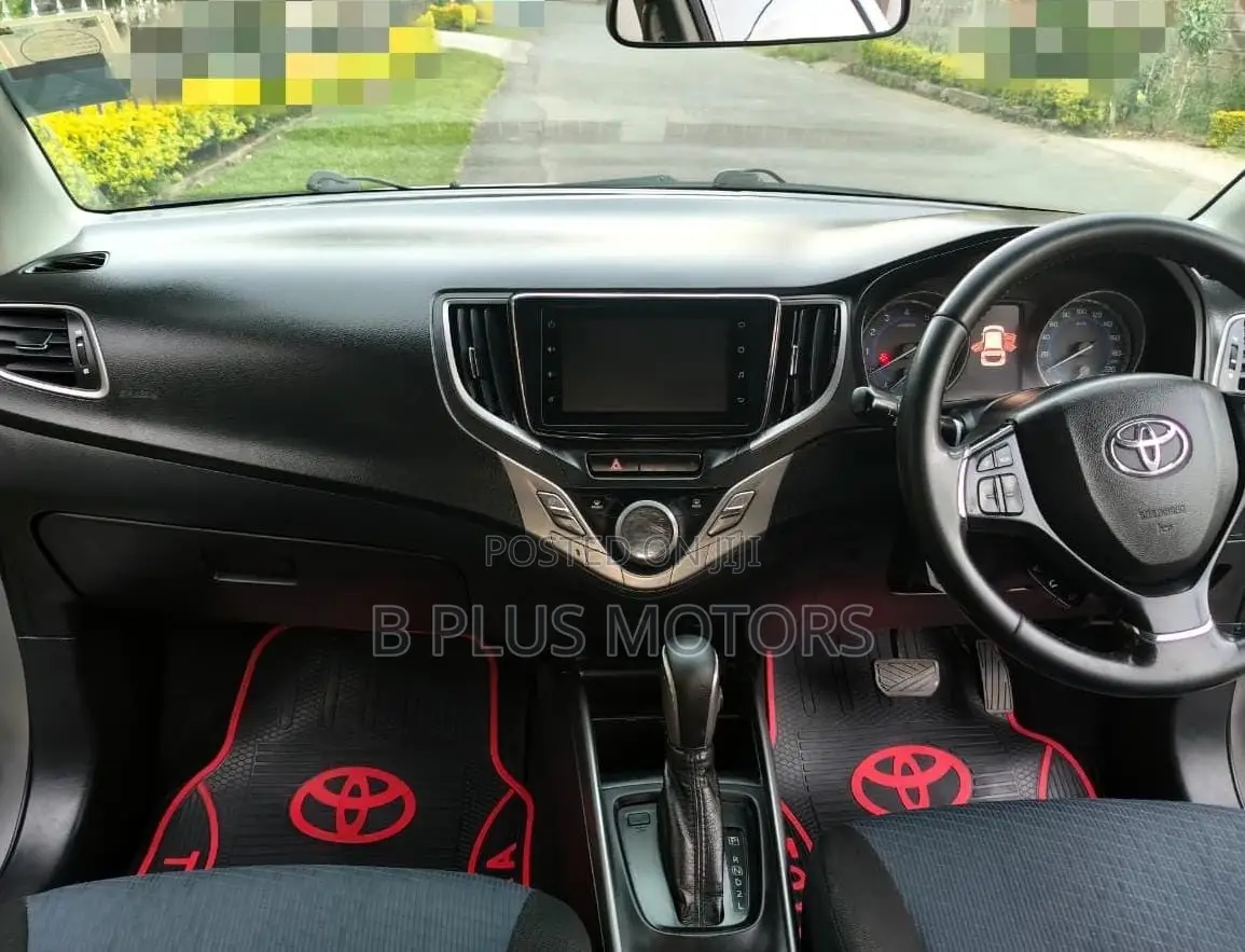 Toyota Starlet 2020 Silver