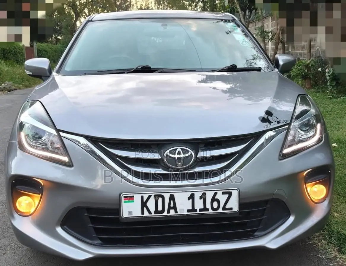 Toyota Starlet 2020 Silver