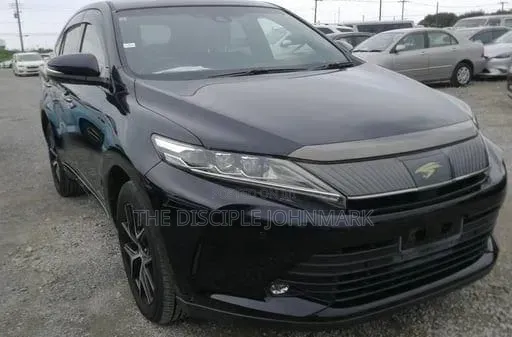 Toyota Harrier 2019 Black