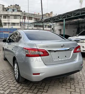 Nissan Sylphy 2016 Silver