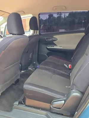 Toyota Wish 2011 Blue