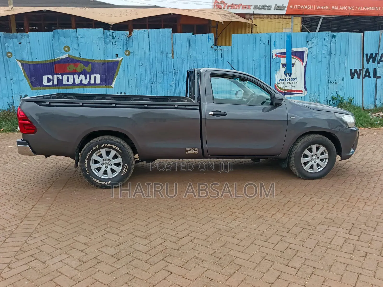 Toyota Hilux 2017 Gray
